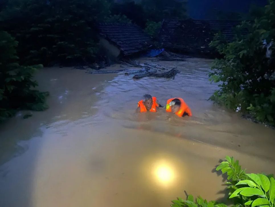 Lũ lịch sử ở Thái Nguyên