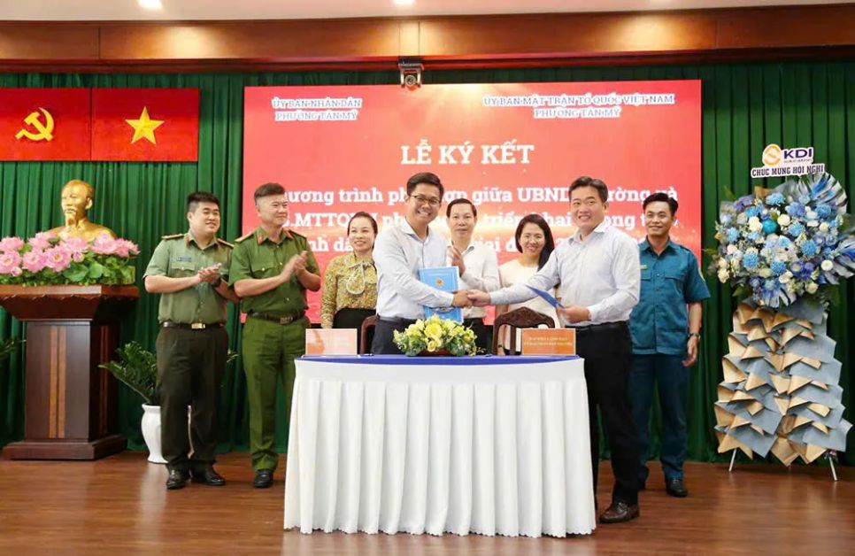 UBND và Ủy ban MTTQ Việt Nam phường Tân Mỹ phối hợp triển khai phong trào “Bình dân học vụ số”