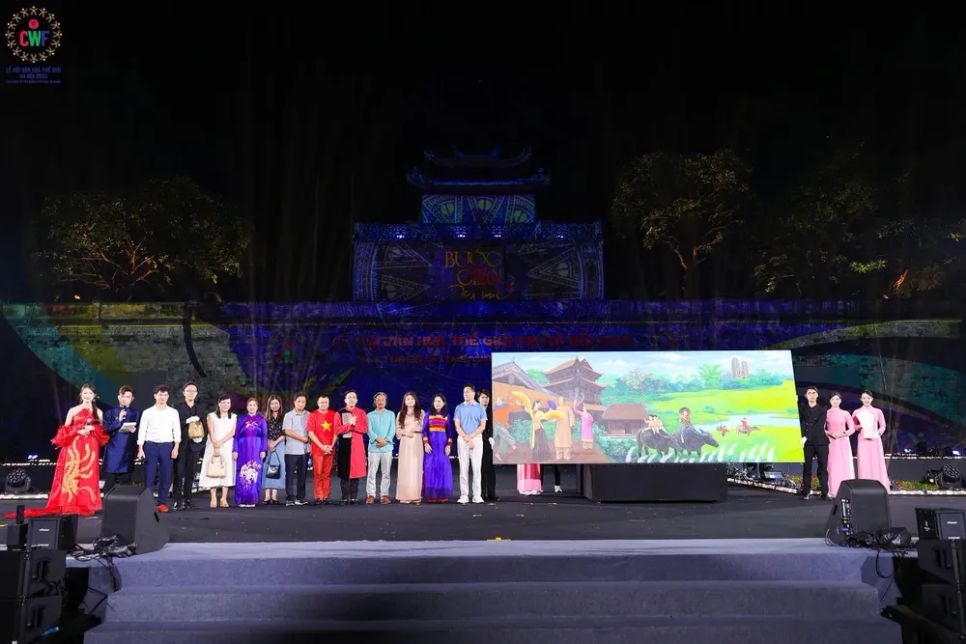 Bức tranh được Ngân hàng SHB và Tập đoàn T&T Group đấu giá thành công với số tiền 1 tỷ đồng