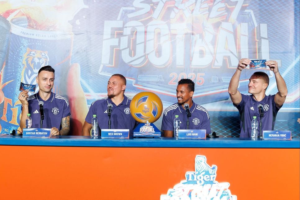 Các huyền thoại Manchester United trong phần bốc thăm đội vô địch khu vực sẽ dẫn dắt trong Vòng chung kết toàn quốc Tiger Street Football 2025