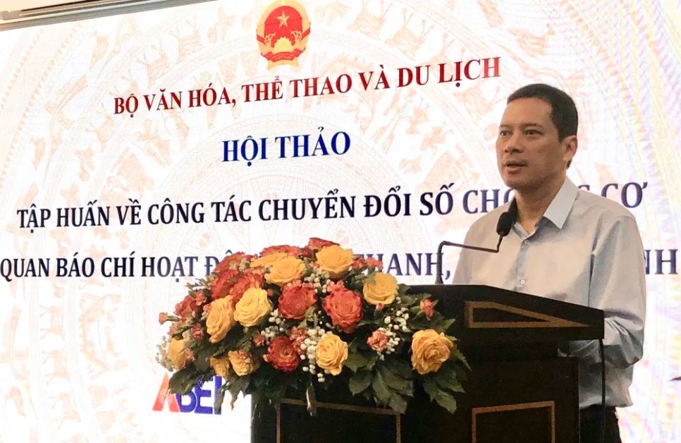 Ông Lê Quang Tự Do, Cục trưởng Cục Phát thanh, Truyền hình và Thông tin điện tử phát biểu tại hội thảo Ông Lê Quang Tự Do, Cục trưởng Cục Phát thanh, Truyền hình và Thông tin điện tử phát biểu tại hội thảo