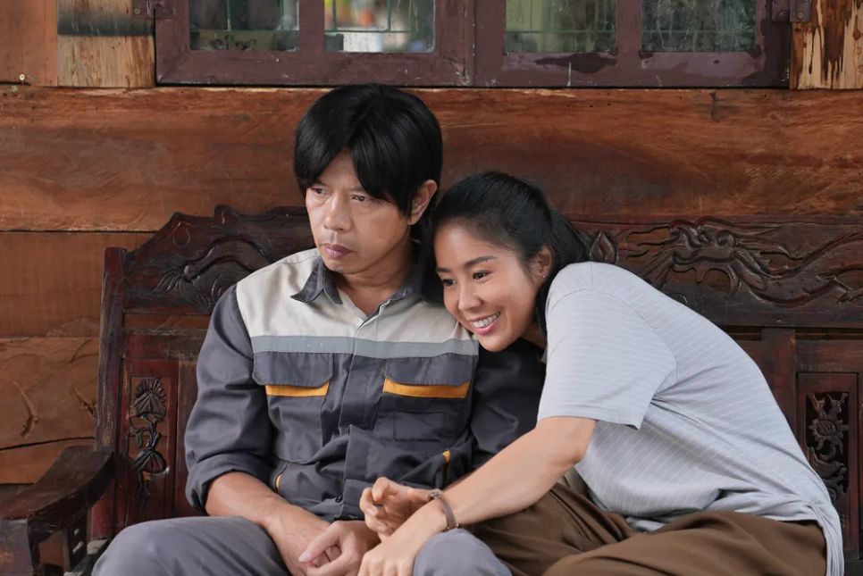 <i>Lê Phương và Thái Hòa lần đầu làm vợ chồng trên màn ảnh nhỏ</i>