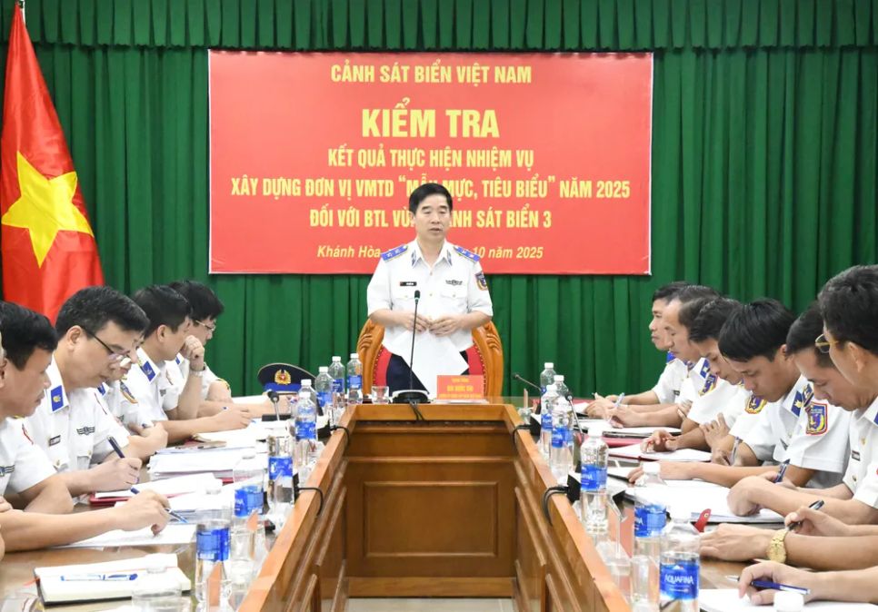 Vùng Cảnh sát biển 3 xây dựng “Đơn vị vững mạnh toàn diện, mẫu mực, tiêu biểu” Vùng Cảnh sát biển 3 xây dựng “Đơn vị vững mạnh toàn diện, mẫu mực, tiêu biểu”