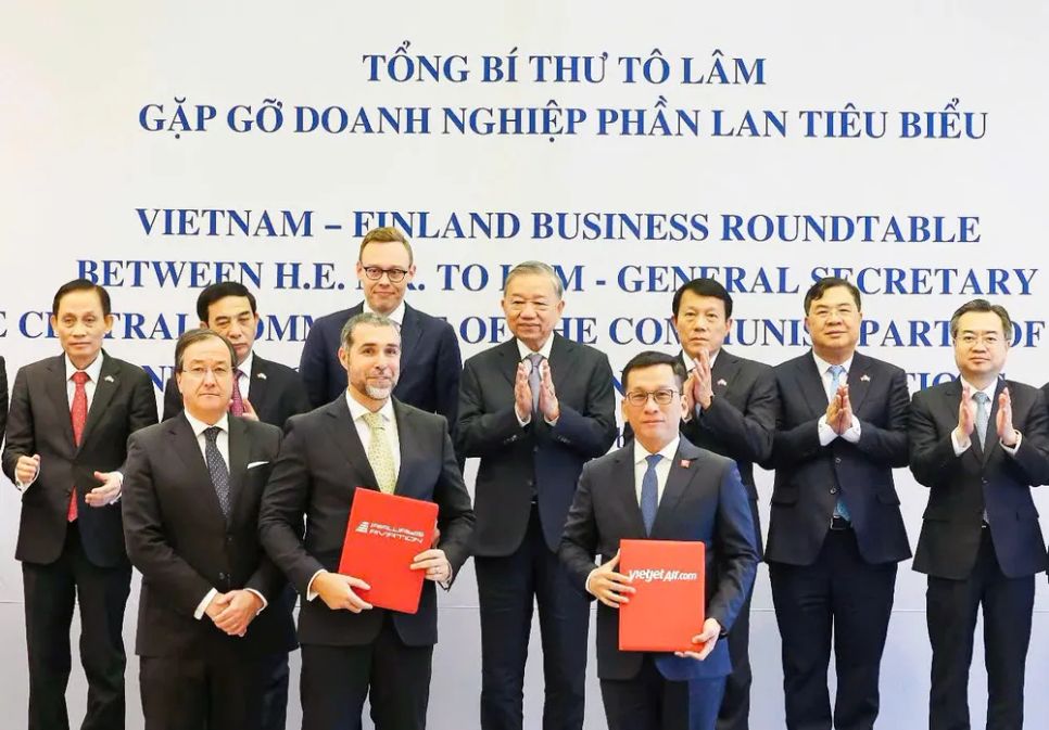 Tổng Bí thư Tô Lâm chứng kiến Vietjet và Airways Aviation trao thỏa thuận phát triển nguồn lực hàng không quốc tế tại Phần Lan Tổng Bí thư Tô Lâm chứng kiến Vietjet và Airways Aviation trao thỏa thuận phát triển nguồn lực hàng không quốc tế tại Phần Lan