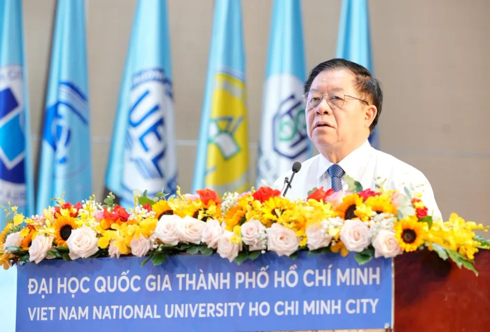Đồng chí Nguyễn Trọng Nghĩa, Ủy viên Bộ Chính trị, Bí thư Trung ương Đảng, Trưởng Ban Tuyên giáo và Dân vận Trung ương phát biểu định hướng nội dung hội thảo. Ảnh: THANH HÙNG Đồng chí Nguyễn Trọng Nghĩa, Ủy viên Bộ Chính trị, Bí thư Trung ương Đảng, Trưởng Ban Tuyên giáo và Dân vận Trung ương phát biểu định hướng nội dung hội thảo. Ảnh: THANH HÙNG
