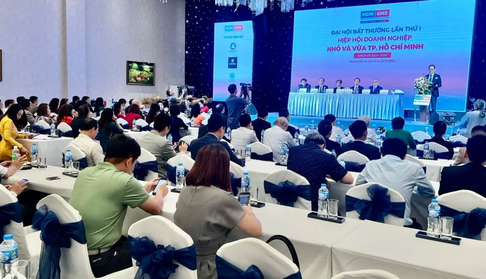 Quang cảnh hội nghị. Ảnh: LÊ VĂN HỶ Quang cảnh hội nghị. Ảnh: LÊ VĂN HỶ