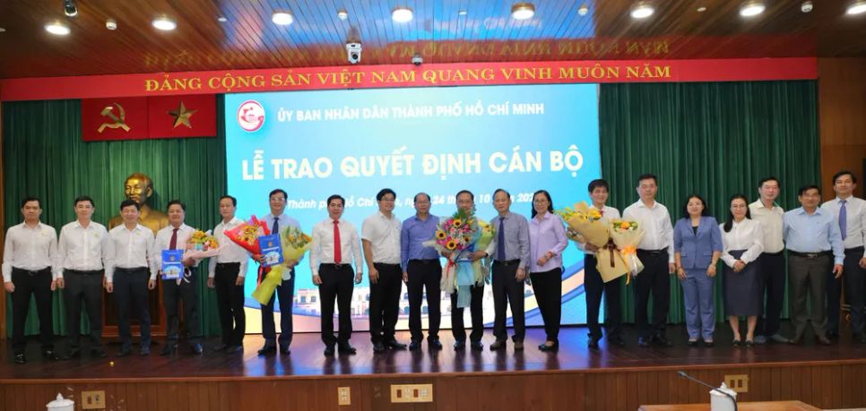 TPHCM điều động, bổ nhiệm nhiều cán bộ lãnh đạo chủ chốt TPHCM điều động, bổ nhiệm nhiều cán bộ lãnh đạo chủ chốt