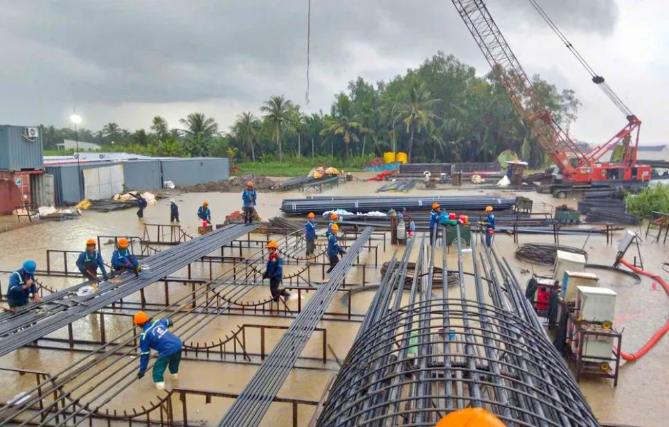 ĐBSCL: Lũ kết hợp triều cường gây lở đê, ngập nặng nhiều nơi ĐBSCL: Lũ kết hợp triều cường gây lở đê, ngập nặng nhiều nơi