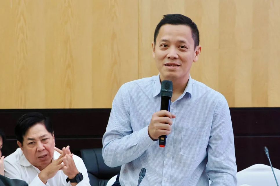 GS.TS Lê Anh Vinh, Viện trưởng Viện Khoa học Giáo dục Việt Nam trình bày tham luận tại toạ đàm. Ảnh: HOÀNG HÙNG