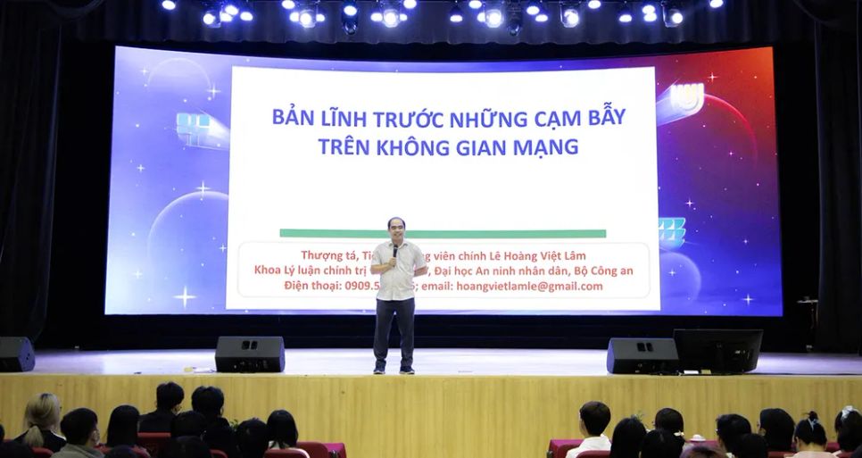 Danh tiếng trong thế giới mạng phải đi đôi với trách nhiệm Danh tiếng trong thế giới mạng phải đi đôi với trách nhiệm