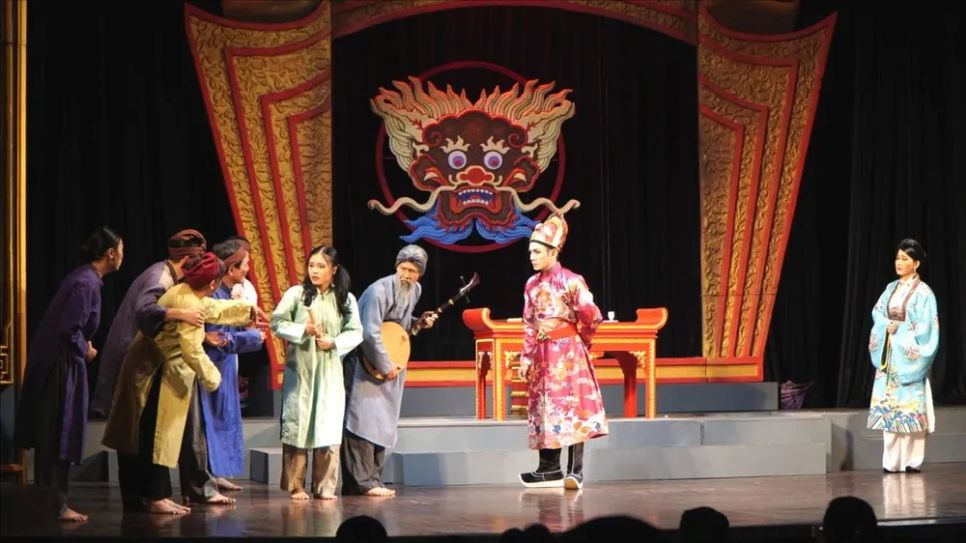 Cảnh trong vở diễn