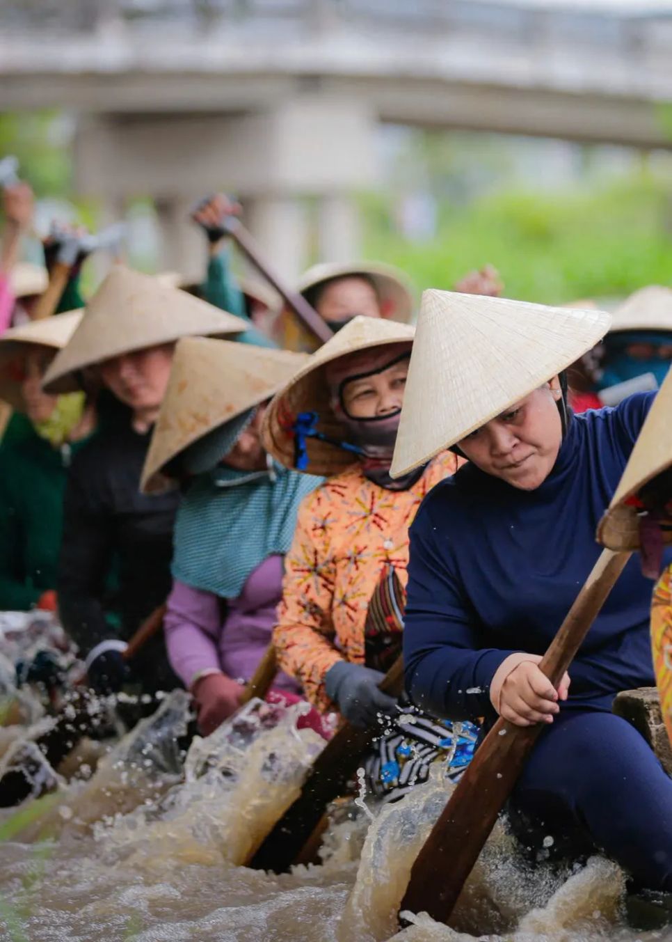 Ra sức tập luyện 