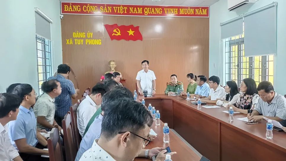 Lâm Đồng: Hồ chứa bị vỡ chưa được cấp phép xây dựng Lâm Đồng: Hồ chứa bị vỡ chưa được cấp phép xây dựng