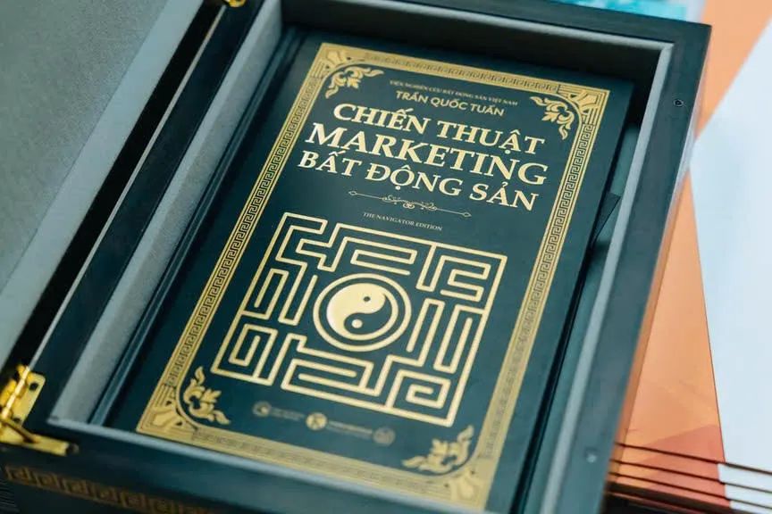 Cuốn sách thu hút giới đầu tư kinh doanh BĐS nhưng cũng gây nhiều tranh cãi Cuốn sách thu hút giới đầu tư kinh doanh BĐS nhưng cũng gây nhiều tranh cãi