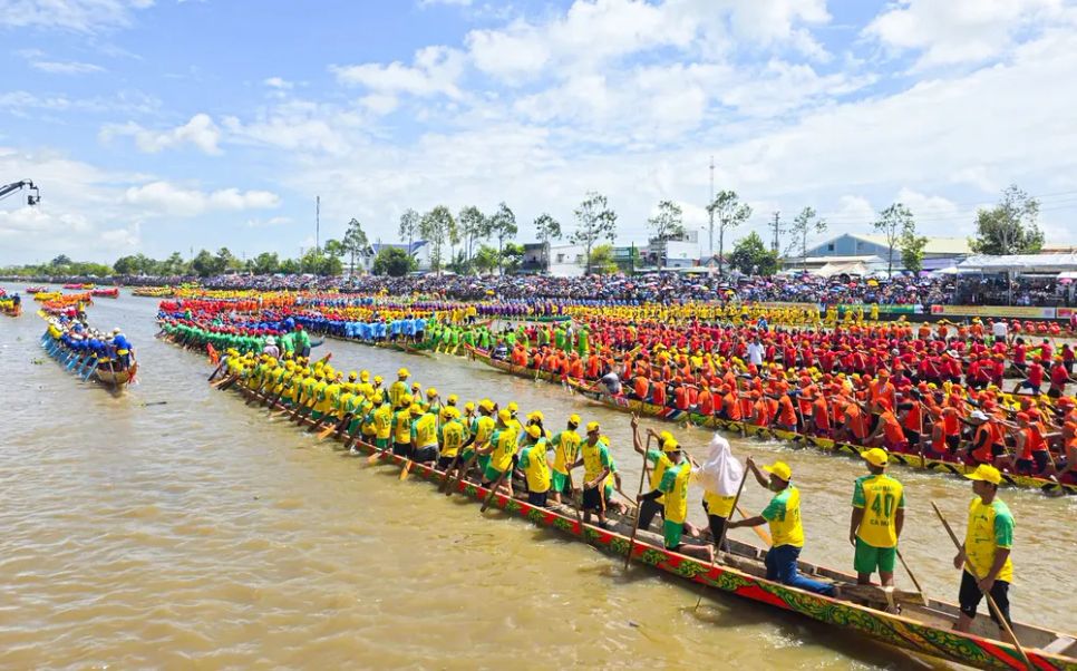 Đông đảo vận động viên có mặt tại giải đua Đông đảo vận động viên có mặt tại giải đua