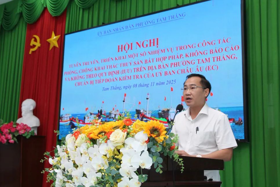 Lãnh đạo phường Tam Thắng phát biểu tại hội nghị