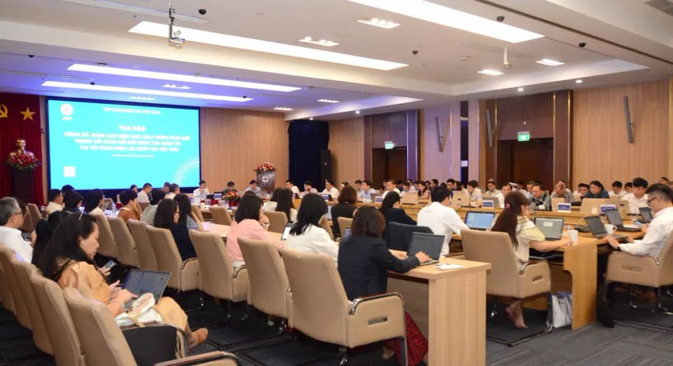 Tọa đàm về nâng cao hiệu quả hoạt động pháp chế, đổi mới công tác quản trị của EVN