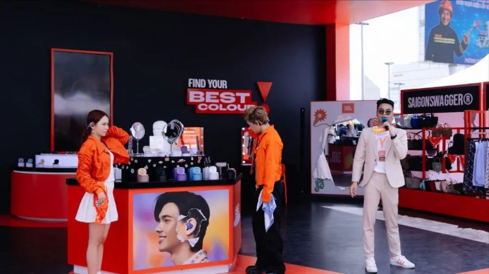 JBL Việt Nam đã giới thiệu ba mẫu tai nghe mới nhất của hãng này