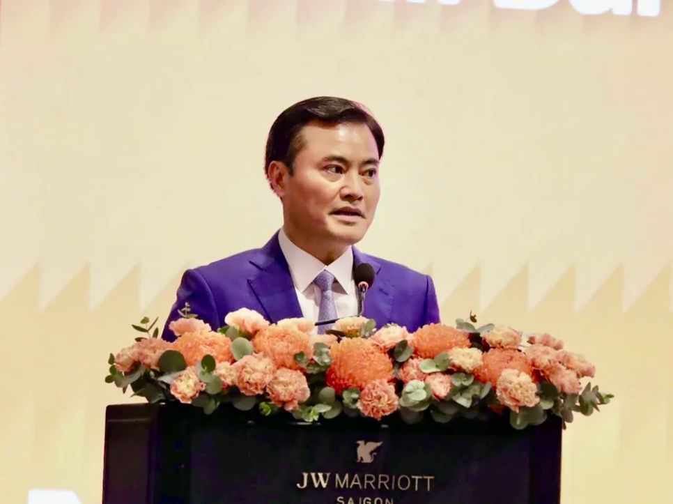 Phó Chủ tịch UBND TPHCM Bùi Xuân Cường phát biểu tại hội thảo. Ảnh: QUỐC HÙNG