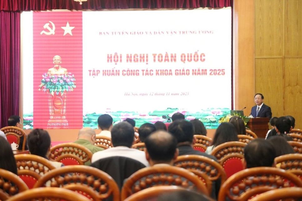 Hội nghị toàn quốc Tập huấn công tác khoa giáo năm 2025. Ảnh: Trần Vương
