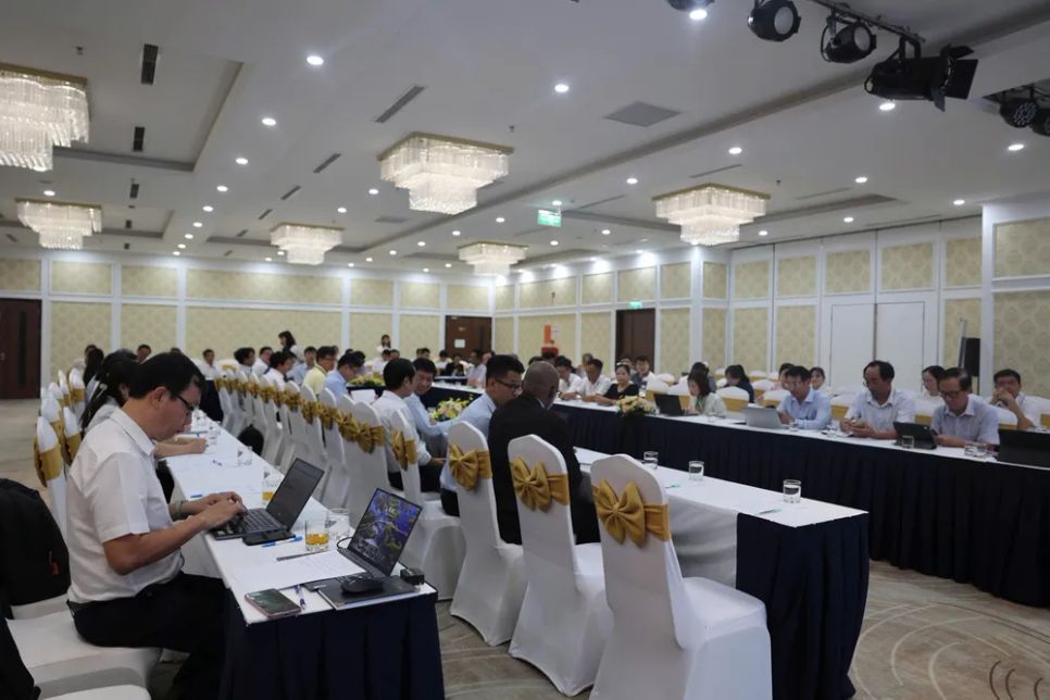 Các đại biểu tham dự hội thảo Các đại biểu tham dự hội thảo