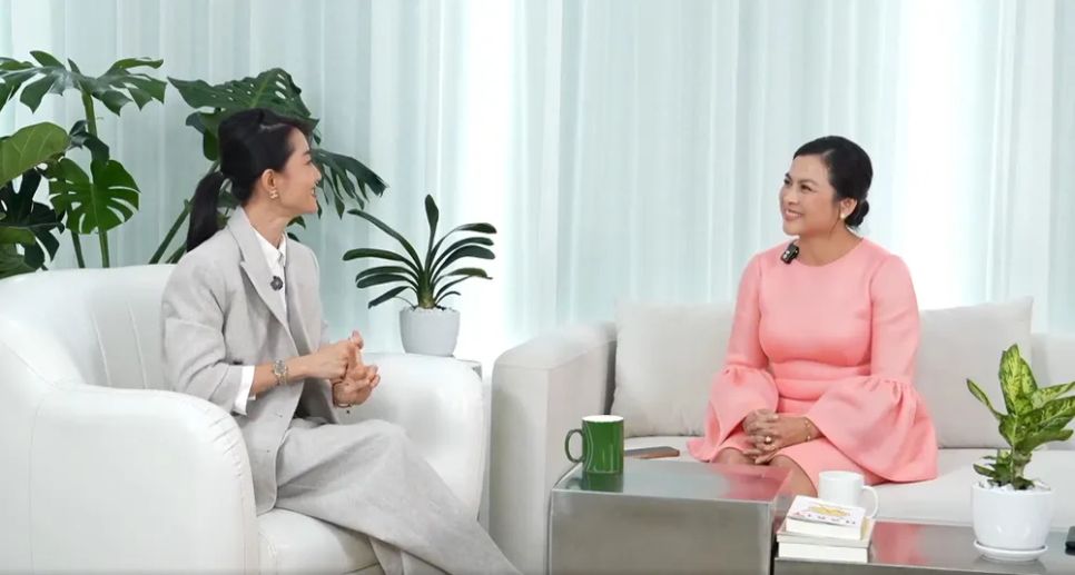 Bà Trần Thị Kim Cương, Tổng Giám đốc Manulife Investments (Việt Nam) chia sẻ tại hội thảo. Bà Trần Thị Kim Cương, Tổng Giám đốc Manulife Investments (Việt Nam) chia sẻ tại hội thảo.