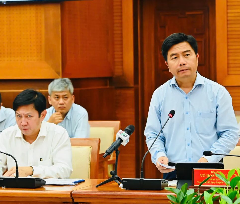 Giám đốc Sở Quy hoạch - Kiến trúc TPHCM Võ Hoàng Ngân phát biểu. Ảnh: VIỆT DŨNG Giám đốc Sở Quy hoạch - Kiến trúc TPHCM Võ Hoàng Ngân phát biểu. Ảnh: VIỆT DŨNG