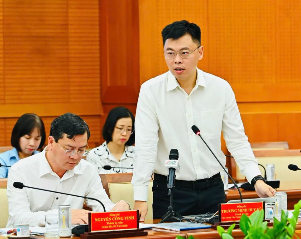 TS Trương Minh Huy Vũ phát biểu. Ảnh: VIỆT DŨNG TS Trương Minh Huy Vũ phát biểu. Ảnh: VIỆT DŨNG