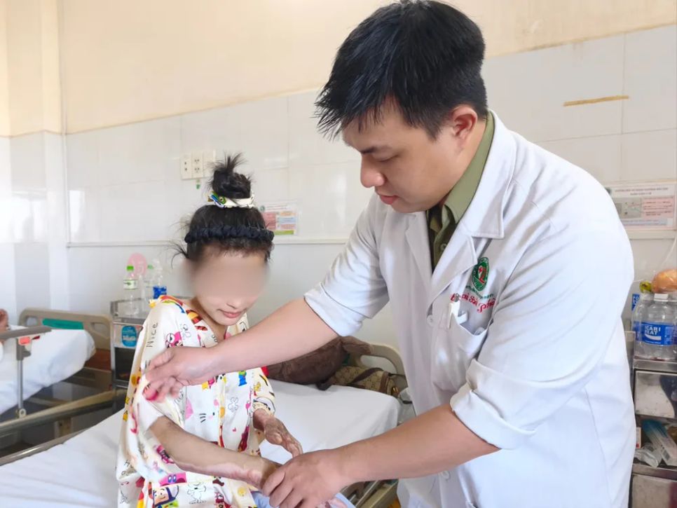 Bệnh nhân có tinh thần lạc quan nên kết quả điều trị rất tích cực Bệnh nhân có tinh thần lạc quan nên kết quả điều trị rất tích cực