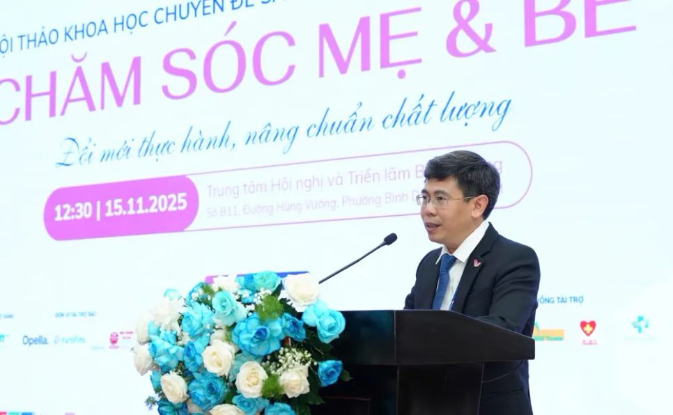 ThS-BS Lê Xuân Đức chia sẻ tại hội thảo ThS-BS Lê Xuân Đức chia sẻ tại hội thảo