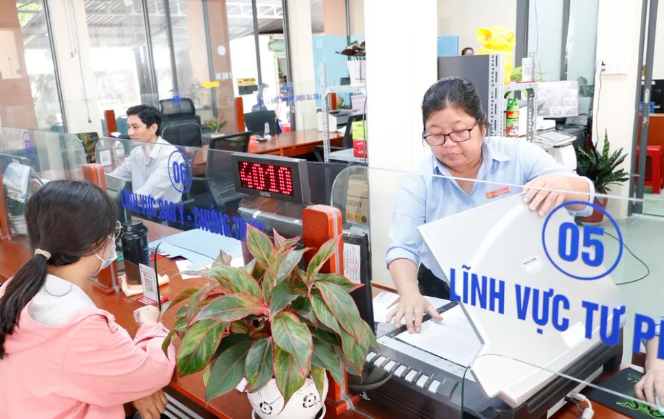 TPHCM chấn chỉnh việc 'đòi' hồ sơ chứng thực bản sao