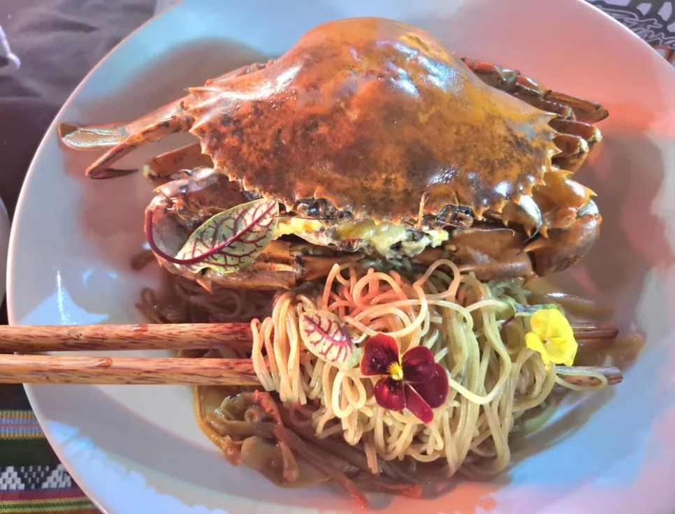 Món bún sâm cua Cà Mau