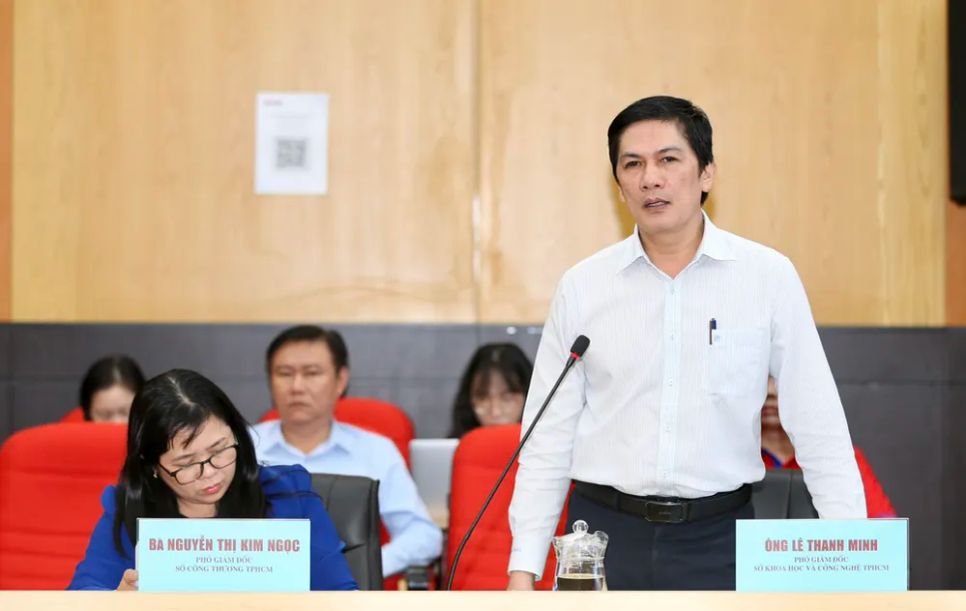 Ông Lê Thanh Minh, Phó Giám đốc Sở KH-CN TPHCM trao đổi. Ảnh: DŨNG PHƯƠNG Ông Lê Thanh Minh, Phó Giám đốc Sở KH-CN TPHCM trao đổi. Ảnh: DŨNG PHƯƠNG