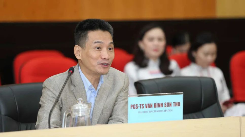 PSG.TS Văn Đình Sơn Thọ. Ảnh: DŨNG PHƯƠNG PSG.TS Văn Đình Sơn Thọ. Ảnh: DŨNG PHƯƠNG