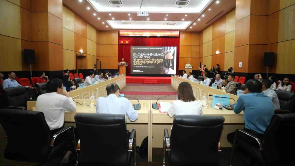 Toàn cảnh tọa đàm. Ảnh: DŨNG PHƯƠNG Toàn cảnh tọa đàm. Ảnh: DŨNG PHƯƠNG