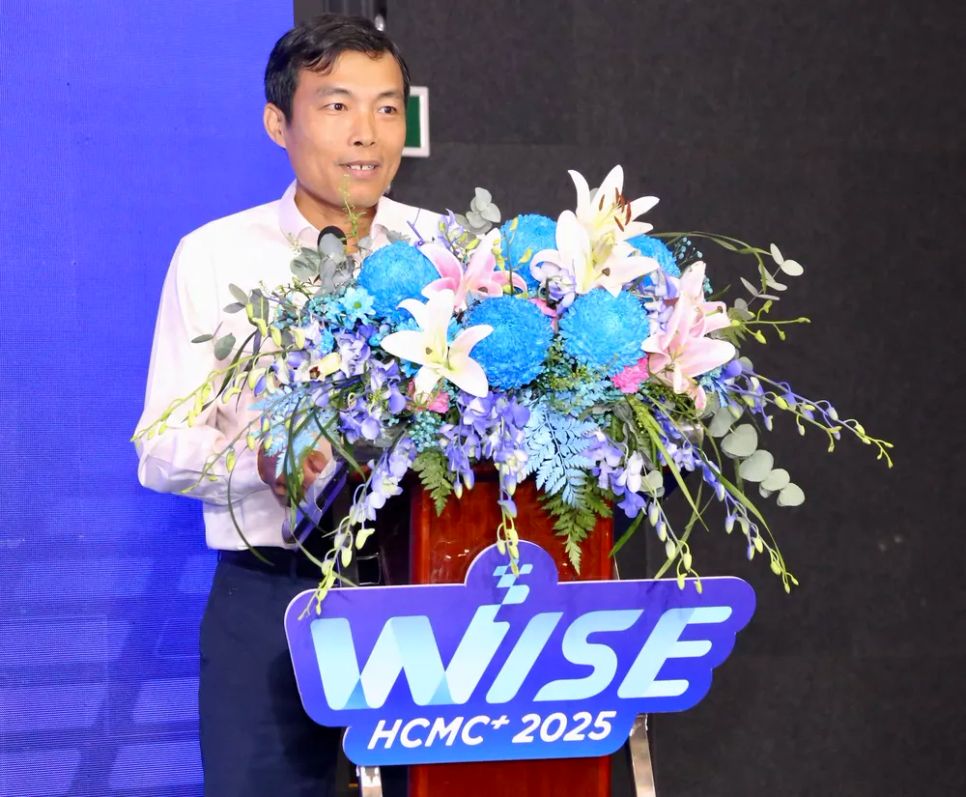 Phó Giám đốc Sở KHCM TPHCM Võ Minh Thành phát biểu tại lễ trao giải. Ảnh: QUANG HUY