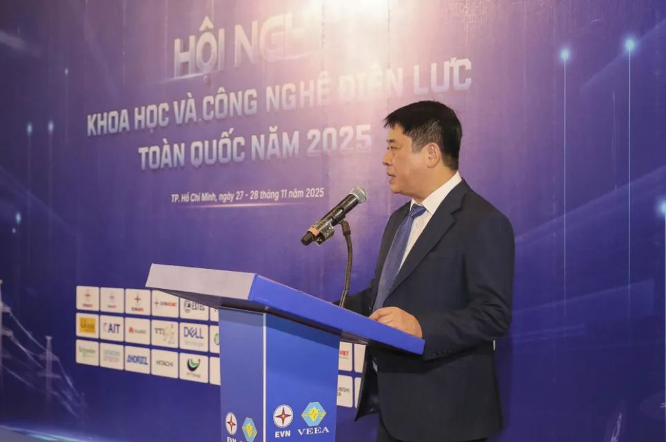 Tổng Giám đốc EVN Nguyễn Anh Tuấn phát biểu tại lễ khai mạc hội nghị