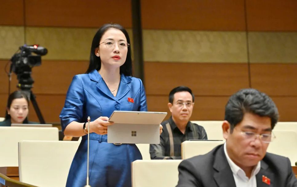 ĐB Trần Khánh Thu (Hưng Yên). Ảnh: QUANG PHÚC ĐB Trần Khánh Thu (Hưng Yên). Ảnh: QUANG PHÚC