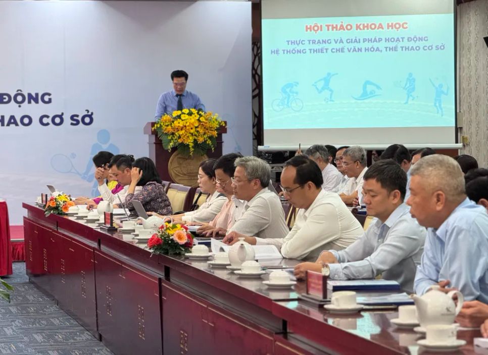 Các đại biểu tham dự Hội thảo.