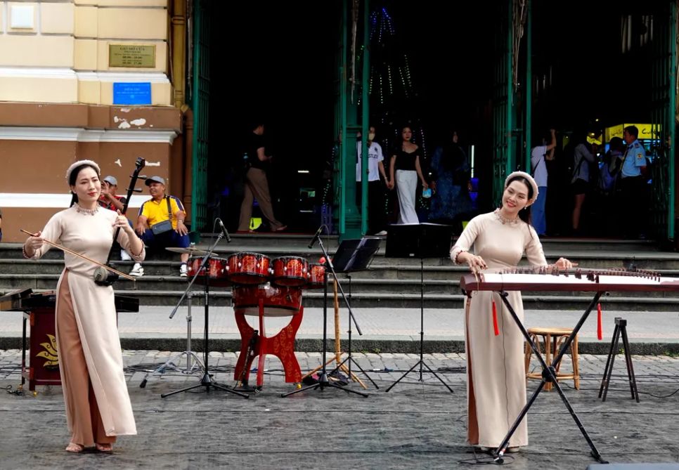 Tiết mục song tấu 