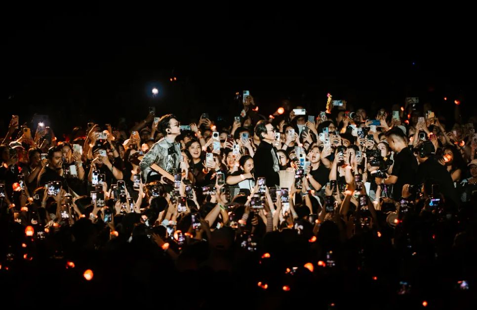 NSND Huỳnh Tú và Soobin được đông đảo khán giả yêu mến