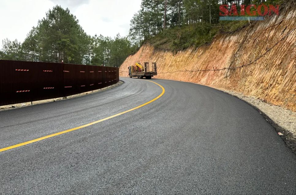 Đèo Mimosa thông tuyến sau hơn 10 ngày gián đoạn Đèo Mimosa thông tuyến sau hơn 10 ngày gián đoạn