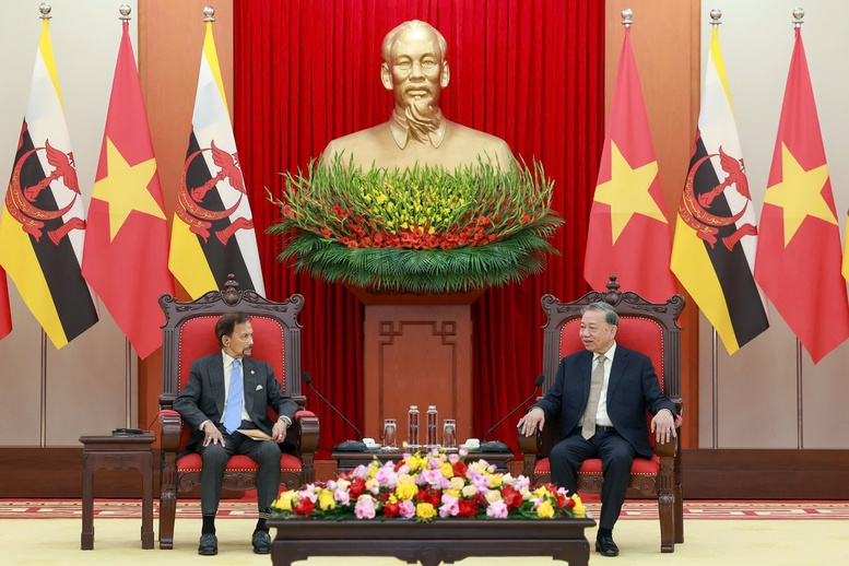 Hai nhà Lãnh đạo bày tỏ hài lòng về quan hệ Đối tác Toàn diện Việt Nam - Brunei thời gian qua phát triển tốt đẹp. Ảnh: VGP/Nhật Bắc Hai nhà Lãnh đạo bày tỏ hài lòng về quan hệ Đối tác Toàn diện Việt Nam - Brunei thời gian qua phát triển tốt đẹp. Ảnh: VGP/Nhật Bắc