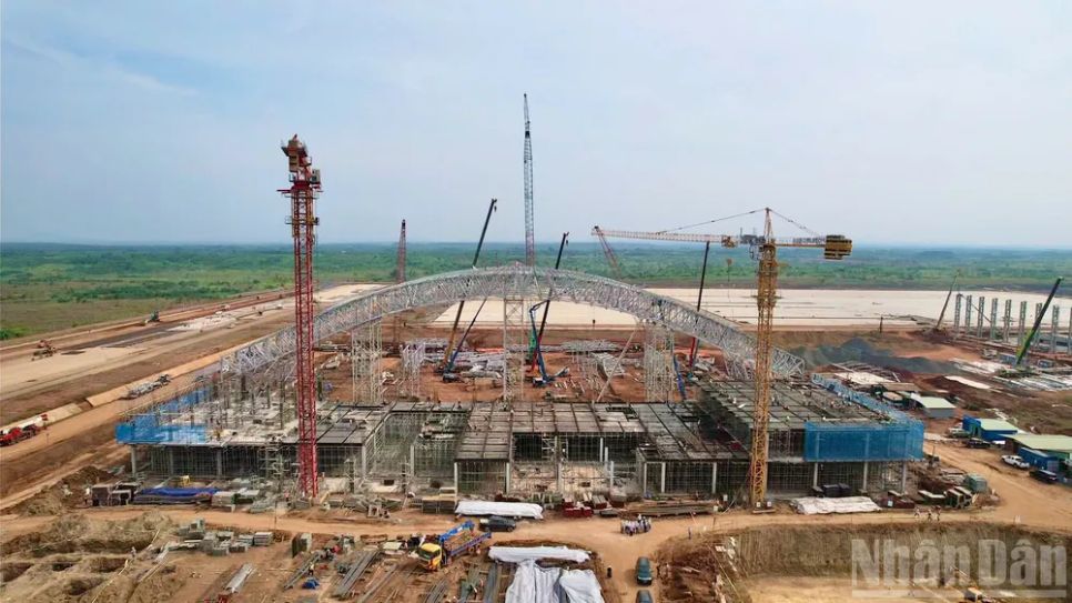 Sân bay Long Thành sẵn sàng đón chuyến bay đầu tiên ngày 19-12 Sân bay Long Thành sẵn sàng đón chuyến bay đầu tiên ngày 19-12