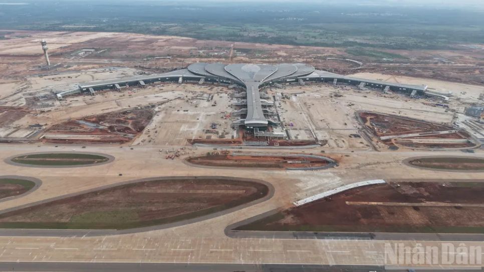 Sân bay Long Thành sẵn sàng đón chuyến bay đầu tiên ngày 19-12 Sân bay Long Thành sẵn sàng đón chuyến bay đầu tiên ngày 19-12