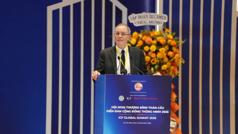 Lãnh đạo ICF phát biểu tại buổi lễ Lãnh đạo ICF phát biểu tại buổi lễ