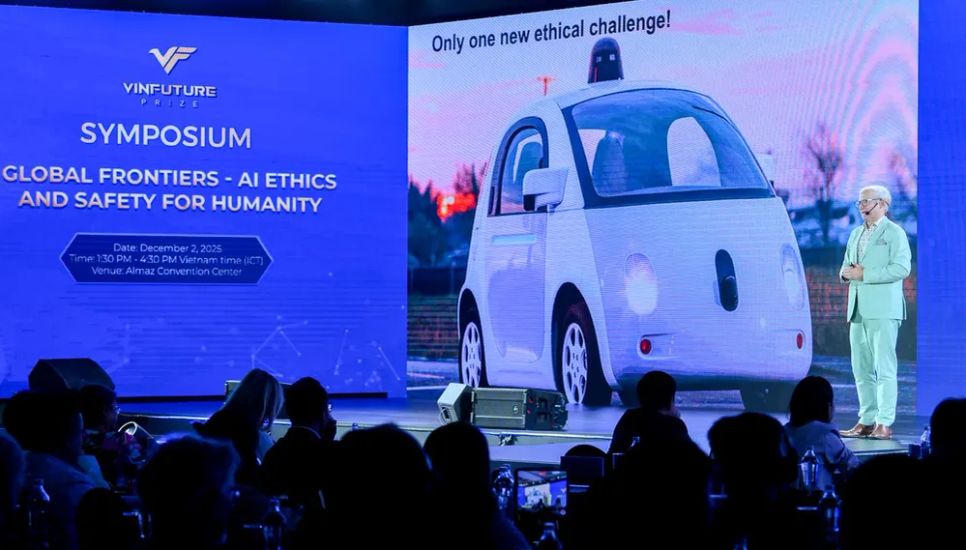 GS Toby Walsh diễn thuyết tại tọa đàm Khoa học vì cuộc sống