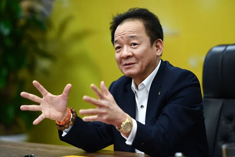 Khát vọng tạo giá trị từ năng lượng tái tạo của Bầu Hiển Khát vọng tạo giá trị từ năng lượng tái tạo của Bầu Hiển