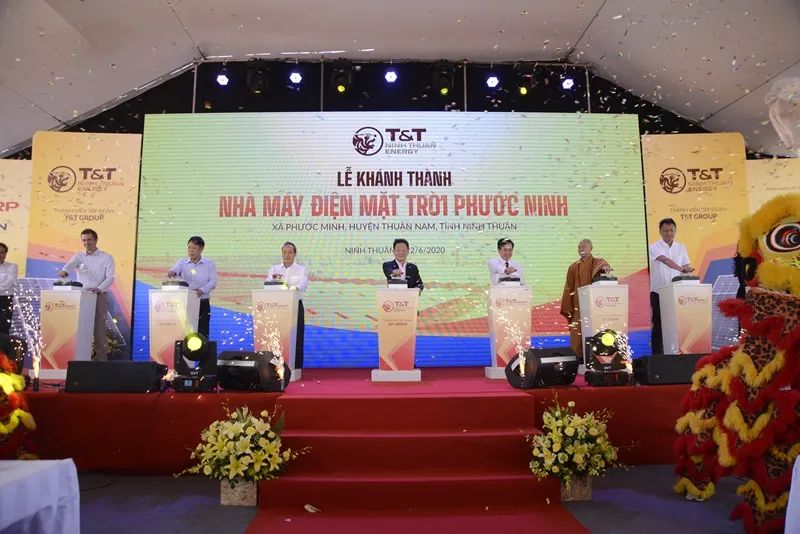 Nhà máy Điện mặt trời Phước Ninh đánh dấu cho bước đi đầu tiên của T&T trong lĩnh vực năng lượng sau 15 năm tích lũy tâm thế và nguồn lực. Nhà máy Điện mặt trời Phước Ninh đánh dấu cho bước đi đầu tiên của T&T trong lĩnh vực năng lượng sau 15 năm tích lũy tâm thế và nguồn lực.