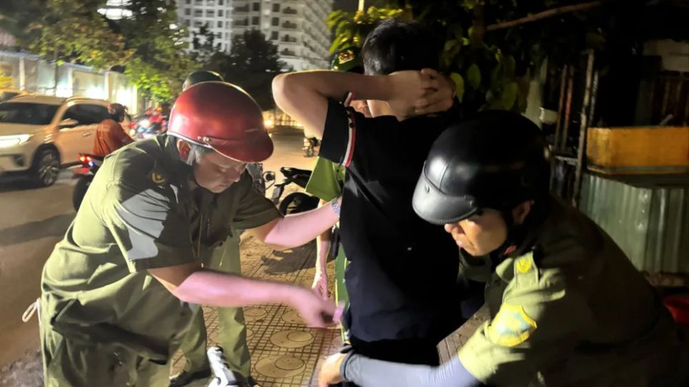 Phát hiện nhiều thanh niên xăm trổ, dương tính với ma túy Phát hiện nhiều thanh niên xăm trổ, dương tính với ma túy